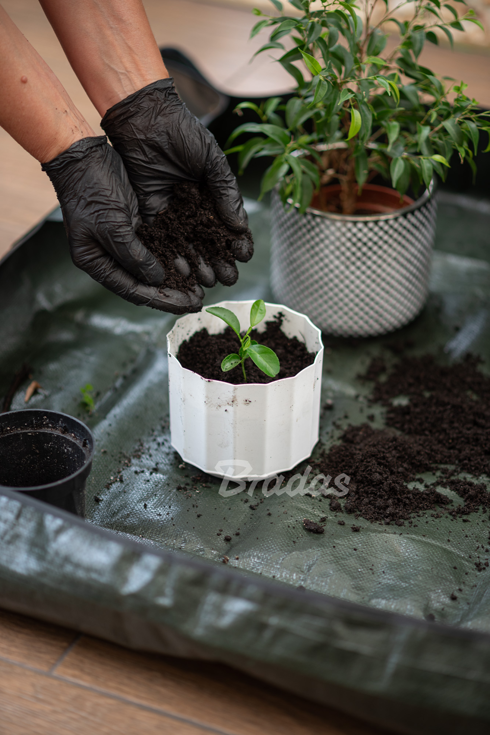 Opgevouwen plant repotting mat voor opslag