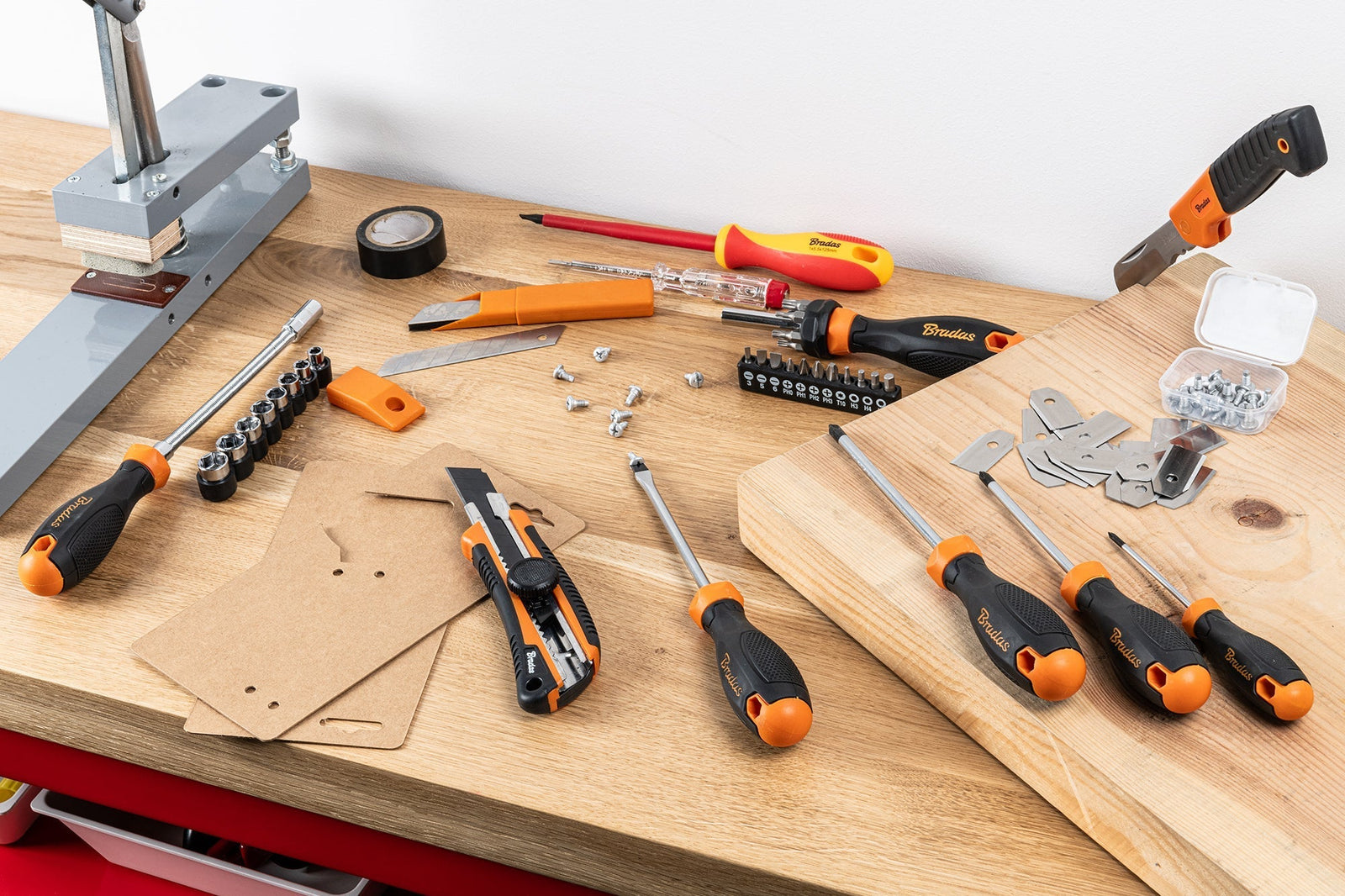 Ontdek de Top Gereedschappen bij Installatie-shop.nl – Alles voor Professionele Klussen