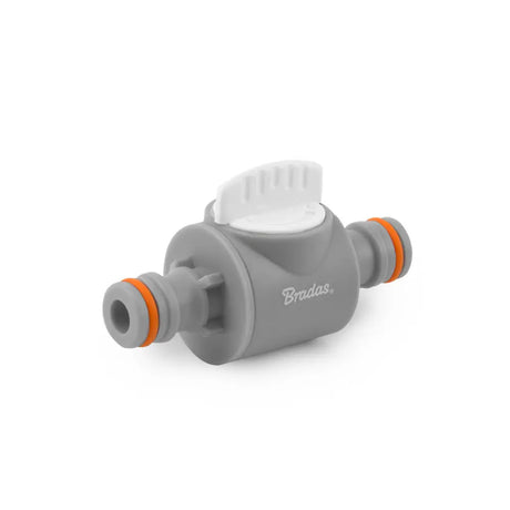 Detailansicht der Bradas WHITE LINE Schlauchkupplung mit Ventil und tropffreier Verbindung.