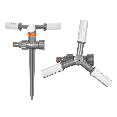 Bradas WHITE LINE 3-Arm Rotationssprinkler auf Spike mit verstellbaren Armen für flexible Bewässerungsabdeckung.